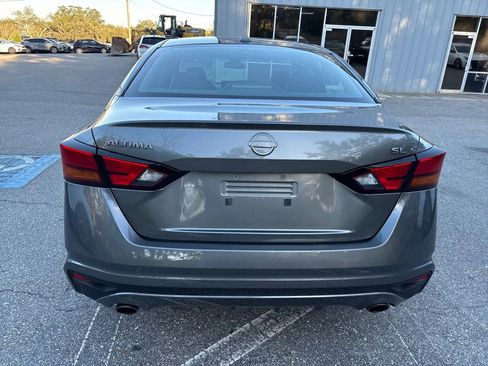 Used 2023 Nissan Altima 2.5 SL FWD image 8