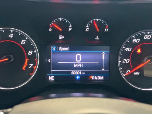 Used 2023 Chevrolet Camaro LT RWD image 33