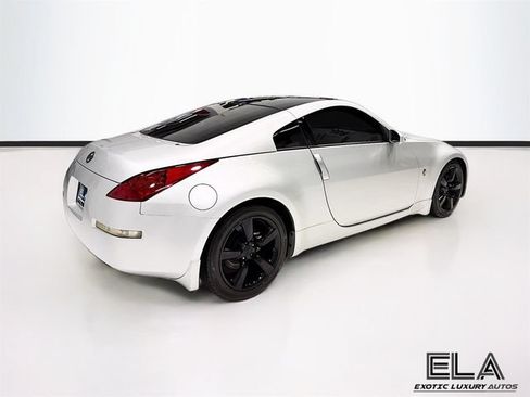 Used 2008 Nissan 350Z Enthusiast w/ Cargo Convenience Pkg RWD image 8