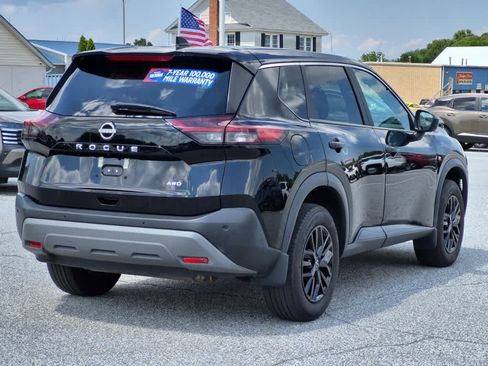 Used 2023 Nissan Rogue S AWD/4WD image 3