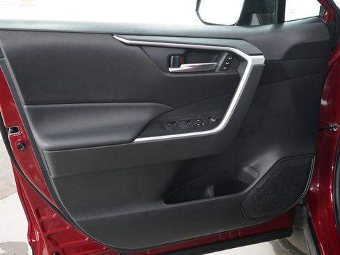 Used 2025 Toyota RAV4 XLE Premium w/ Weather Package AWD/4WD image 21