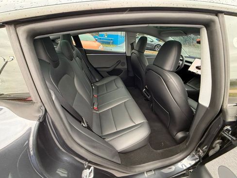Used 2025 Tesla Model 3 Long Range image 25