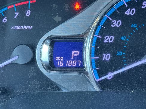 Used 2014 Toyota Sienna XLE FWD image 27