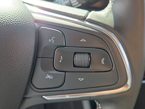 Used 2024 Buick Encore GX Avenir w/ Avenir Convenience Package FWD image 29