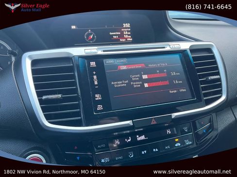 Used 2016 Honda Accord EX-L image 11