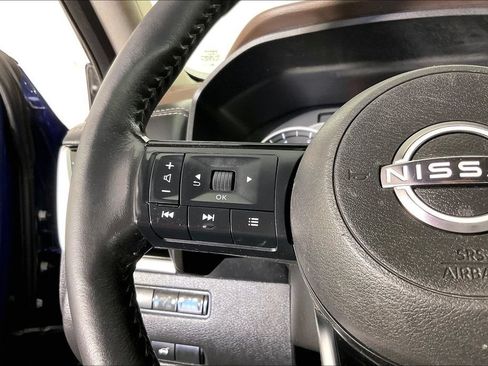 Used 2023 Nissan Rogue SL w/ SL Premium Package FWD image 22