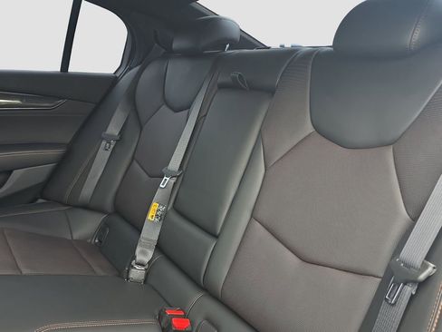 Used 2025 Cadillac CT5 Sport RWD image 12
