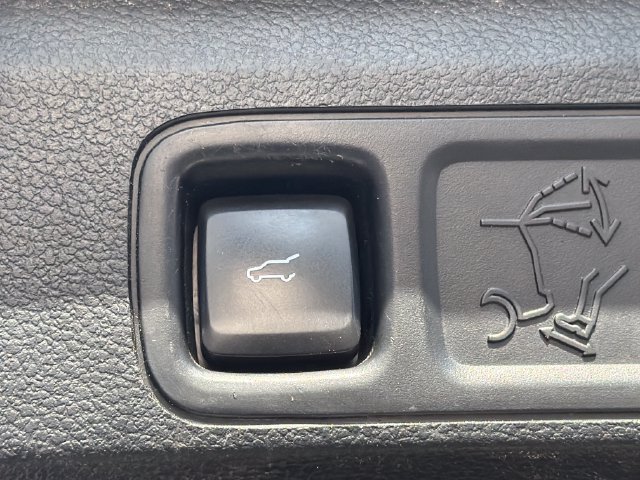 Used 2021 Ford Expedition Max Limited AWD/4WD image 17