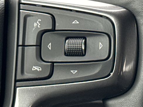 Certified 2025 Chevrolet Silverado 1500 High Country w/ Technology Package image 20