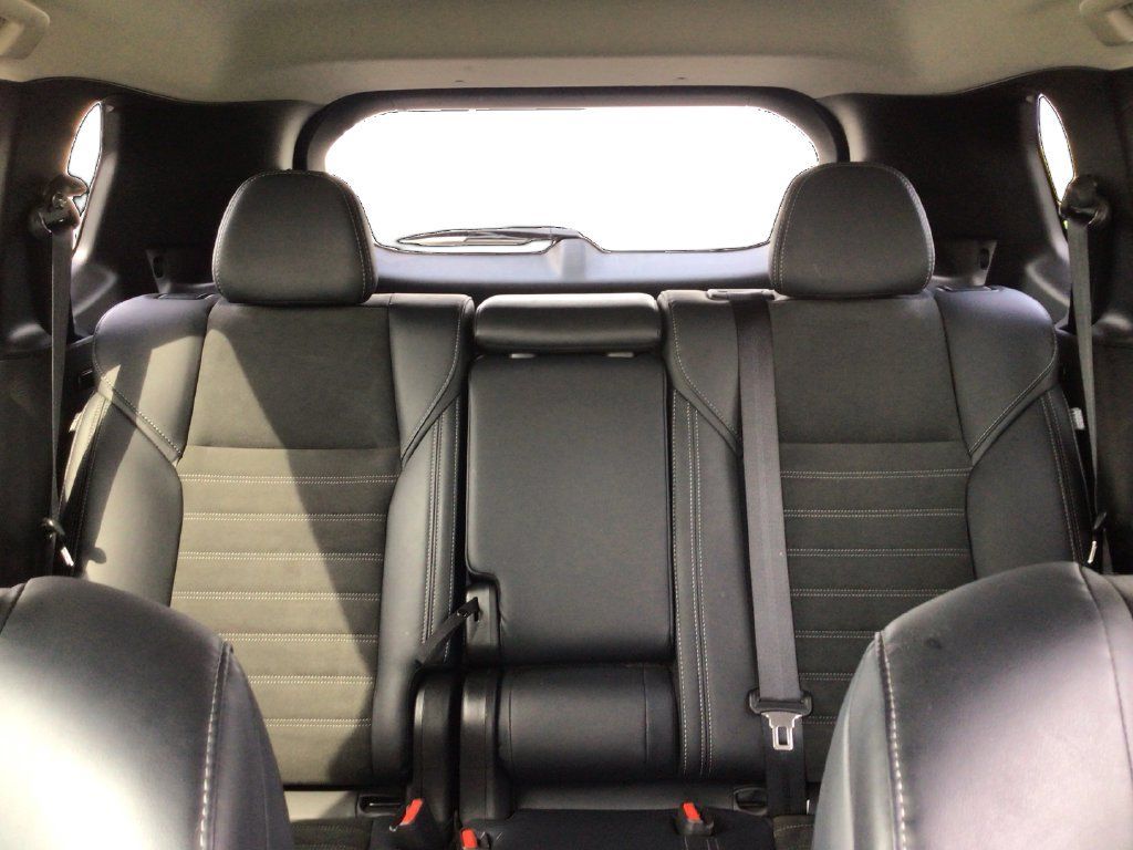 Used 2025 Mitsubishi Outlander AWD image 15