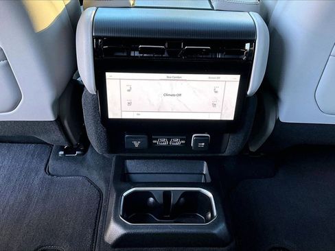 New 2026 Jeep Grand Wagoneer Summit w/ Premium Group III AWD/4WD image 17