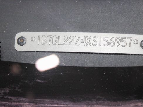 Used 1999 Dodge Dakota Sport image 15