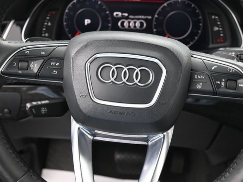Used 2019 Audi Q7 3.0T Premium AWD/4WD image 12