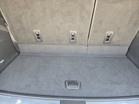New 2026 Cadillac Escalade Sport AWD/4WD image 27