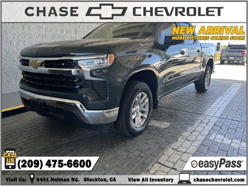Used 2025 Chevrolet Silverado 1500 LT w/ Convenience Package II RWD image 1