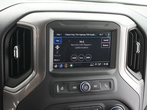 Used 2025 Chevrolet Silverado 1500 Custom image 21