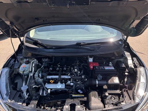 Used 2025 Nissan Versa SV FWD image 25