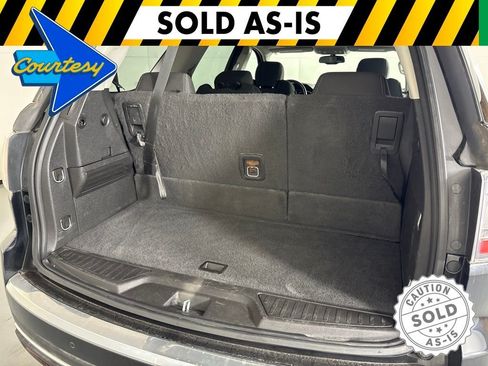 Used 2016 GMC Acadia SLE FWD image 21