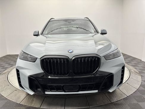 New 2026 BMW X5 xDrive40i w/ M Sport Package AWD/4WD image 14