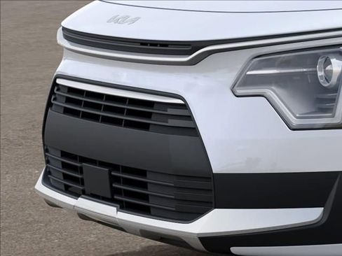 New 2026 Kia Niro EX image 12