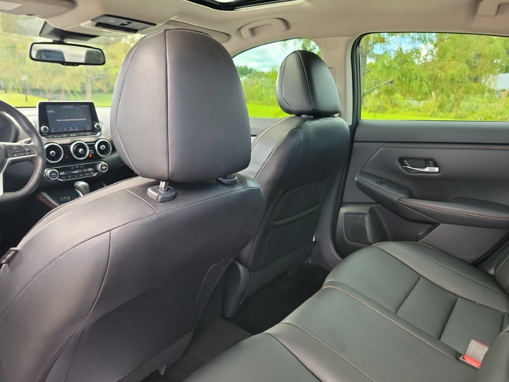 Used 2021 Nissan Sentra SR w/ SR Premium Package FWD image 25