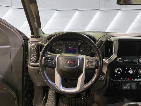 Used 2022 GMC Sierra 3500 SLT w/ X31 Off-Road Package image 13