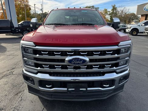 Used 2024 Ford F350 Lariat w/ Chrome Package image 2