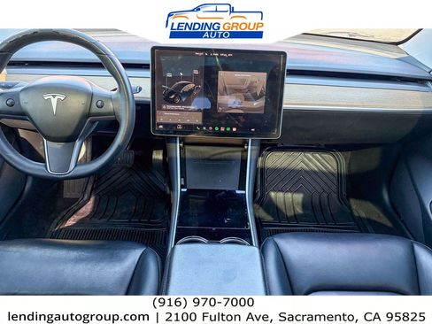 Used 2019 Tesla Model 3 Standard Range RWD image 11