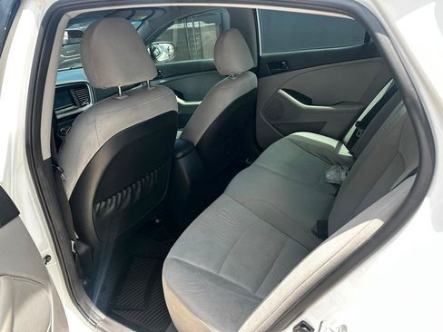 Used 2015 Kia Optima LX w/ Paint Protection Film Package FWD image 5