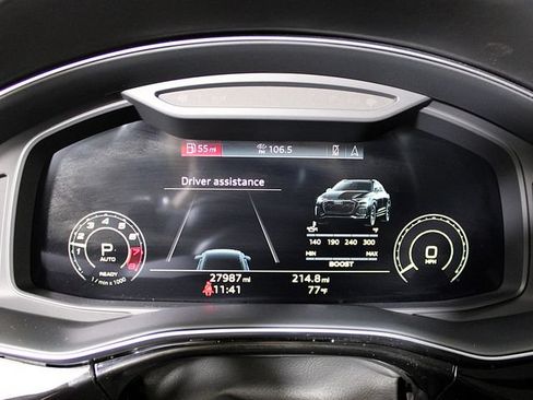 Used 2022 Audi RS Q8 AWD/4WD image 16
