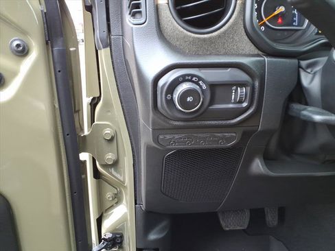 New 2026 Jeep Wrangler Unlimited Sport image 17