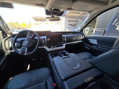 Used 2025 Ford Expedition Max Active image 21