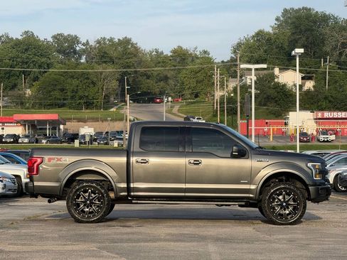 Used 2017 Ford F150 Lariat AWD/4WD image 6