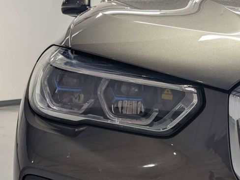 Used 2021 BMW X5 sDrive40i w/ Executive Package RWD image 28