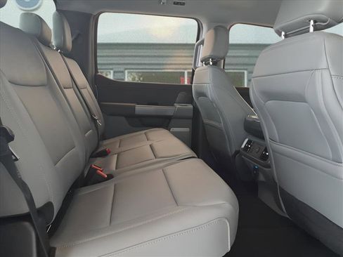New 2025 Ford F150 Lightning Flash image 7