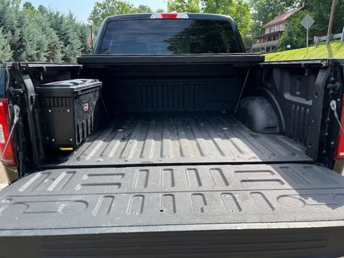 Used 2018 Ford F150 XLT AWD/4WD image 40