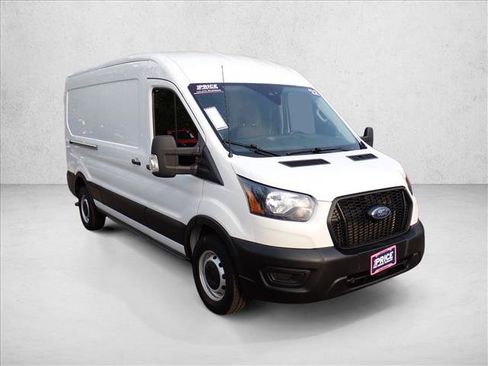 Used 2022 Ford Transit 250 Medium Roof RWD image 6