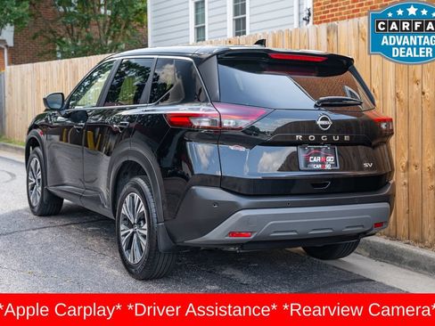 Used 2023 Nissan Rogue SV FWD image 9