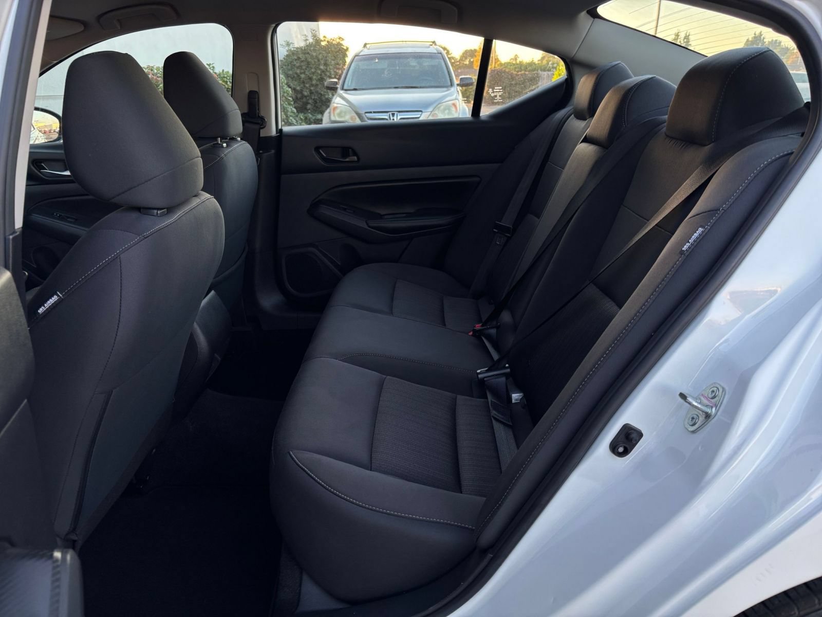 Used 2025 Nissan Altima 2.5 SV FWD image 26