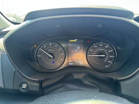 Used 2019 Subaru Crosstrek 2.0i Premium w/ Eyesight System image 11