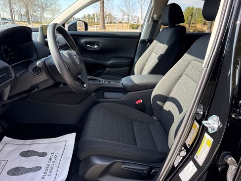 New 2026 Honda HR-V LX image 11