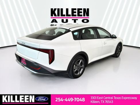 Used 2025 Kia K4 FWD image 9
