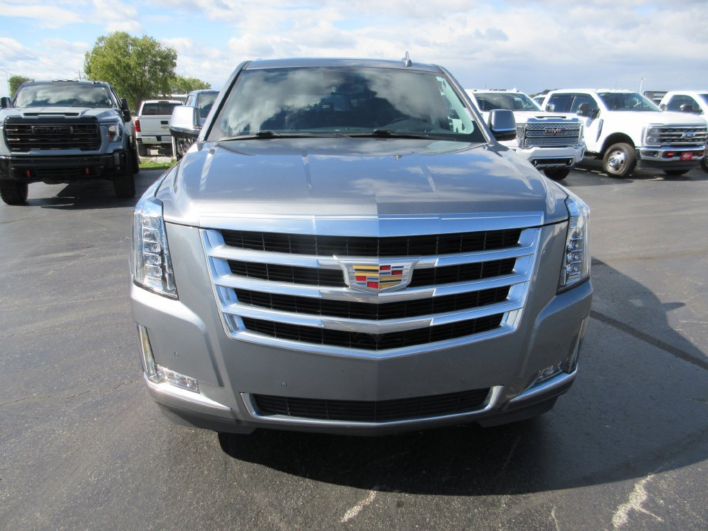 Used 2020 Cadillac Escalade Luxury AWD/4WD image 11