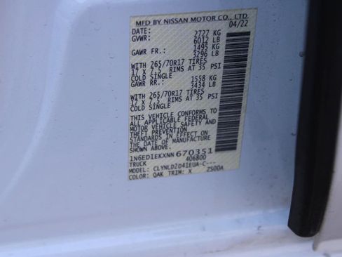 Used 2022 Nissan Frontier PRO-4X image 30