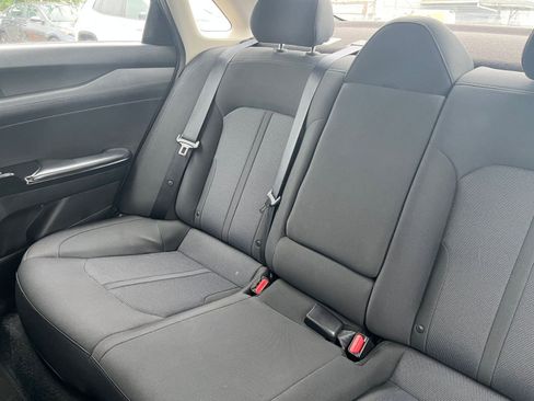 Used 2023 Kia K5 LXS image 37