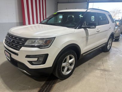 Used 2017 Ford Explorer XLT