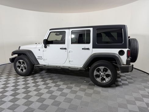 Used 2015 Jeep Wrangler Unlimited Sport w/ Quick Order Package 24S image 2