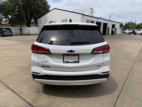 Used 2024 Chevrolet Equinox RS FWD image 29