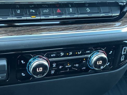 Certified 2026 GMC Sierra 2500 SLE w/ SLE Value Package; image 16