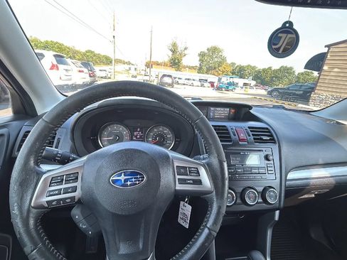 Used 2014 Subaru Forester 2.5i Limited w/ Popular Package #2 AWD/4WD image 18